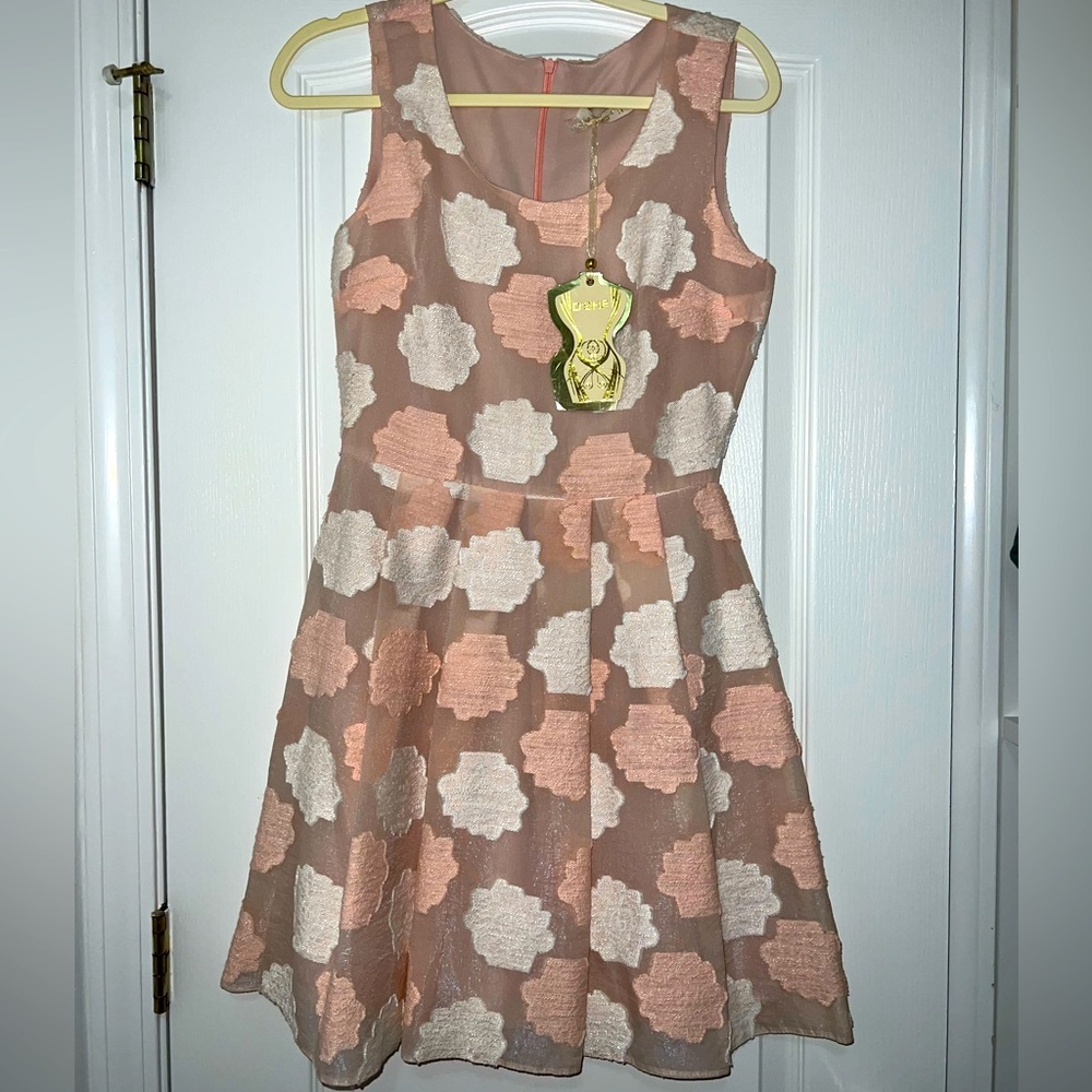 Brand new Dress with Tags size Sm-M.